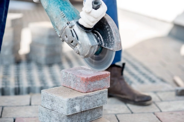 Cutting Bricks with a Circular Saw and Diamond Blade