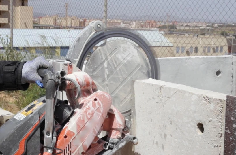 How to Choose the Right Hand-Held Concrete Saw 5 Ring Saw 2