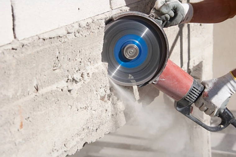 Wet vs Dry Cutting: Does A Wet Blade Cut Better? 4 diamond blade 4